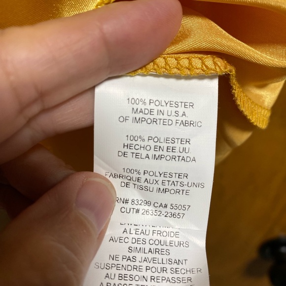 Annalee + Hope Shimmering Gold Top - SIZE M - NWT - Picture 6 of 10